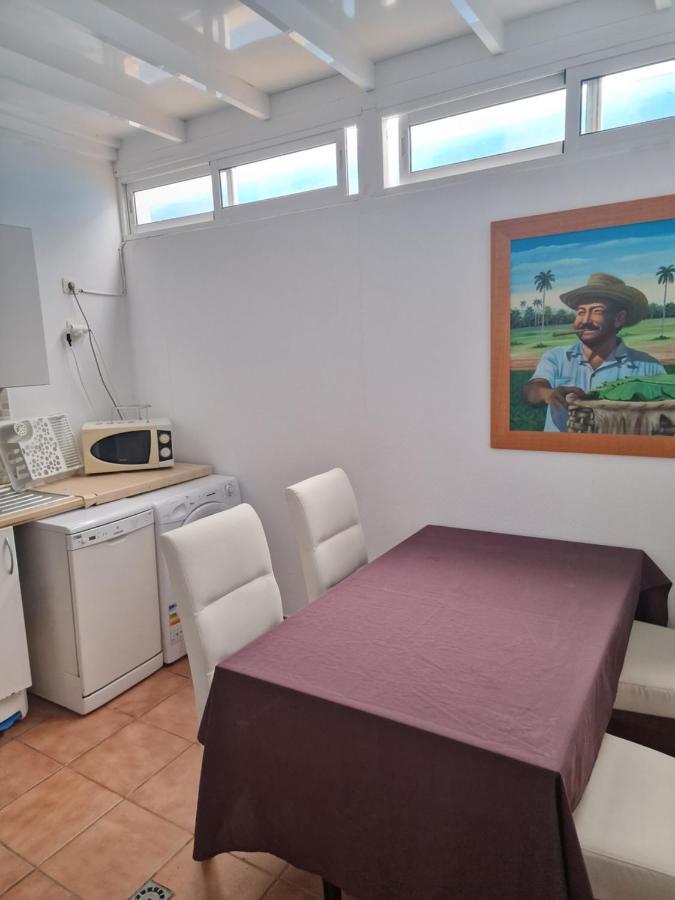 יאיזה Villa Martha מראה חיצוני תמונה