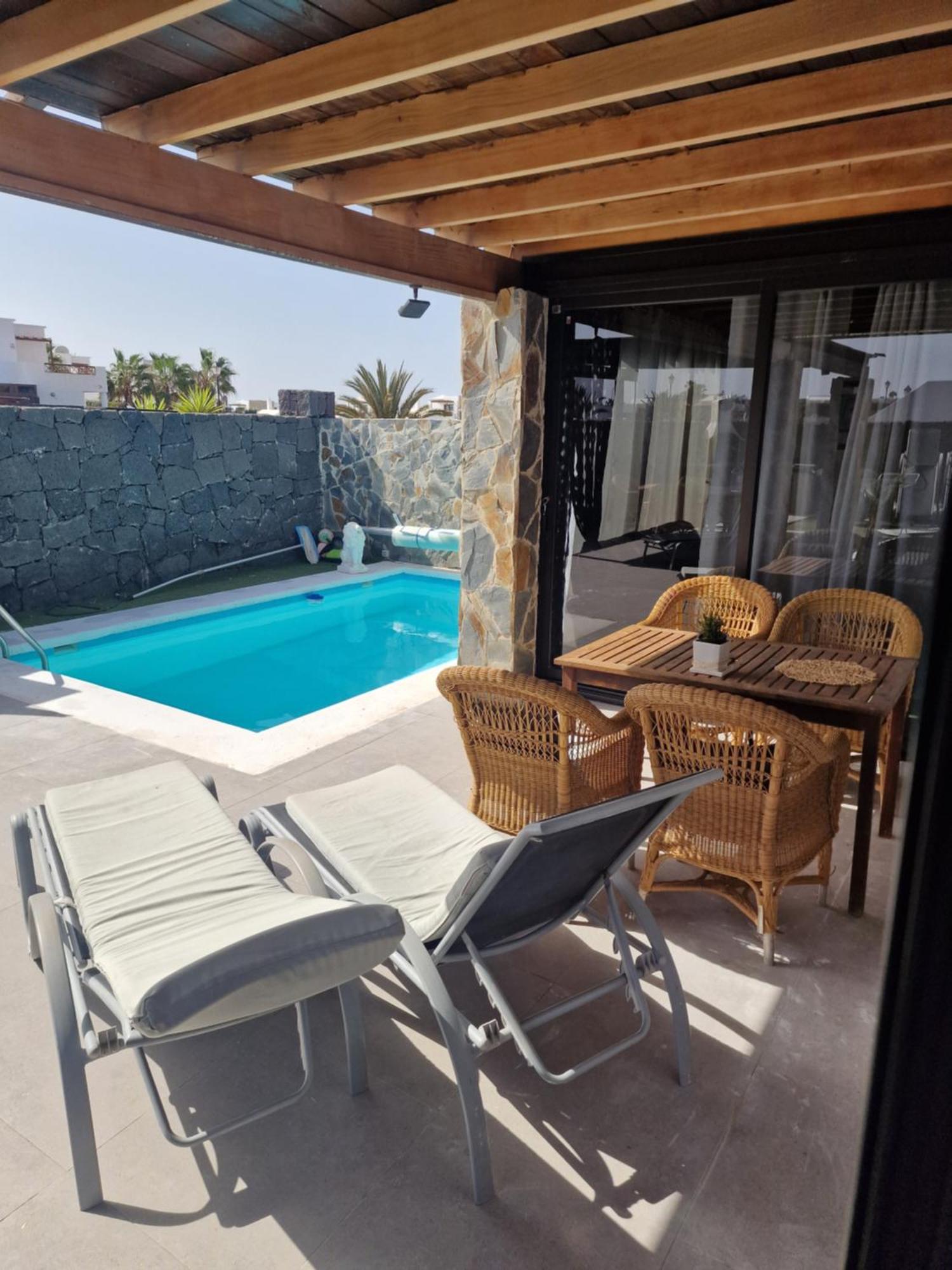 יאיזה Villa Martha מראה חיצוני תמונה